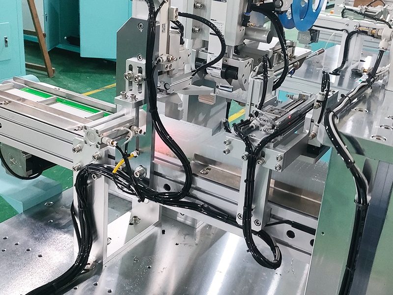 Automatic Filling Machine--96 Deep Hole Automatic Filling and Labeling Machine