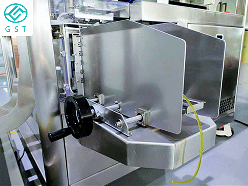 Automation Equipment-Face Mask Automatic Folding Machine