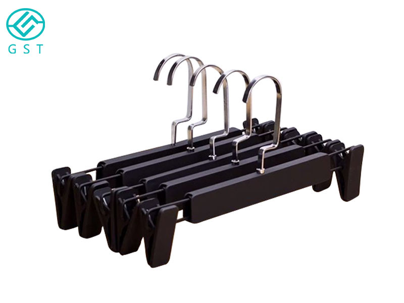 Automatic Assembly Machine-Automatic Assembly Machine for Trouser Racks