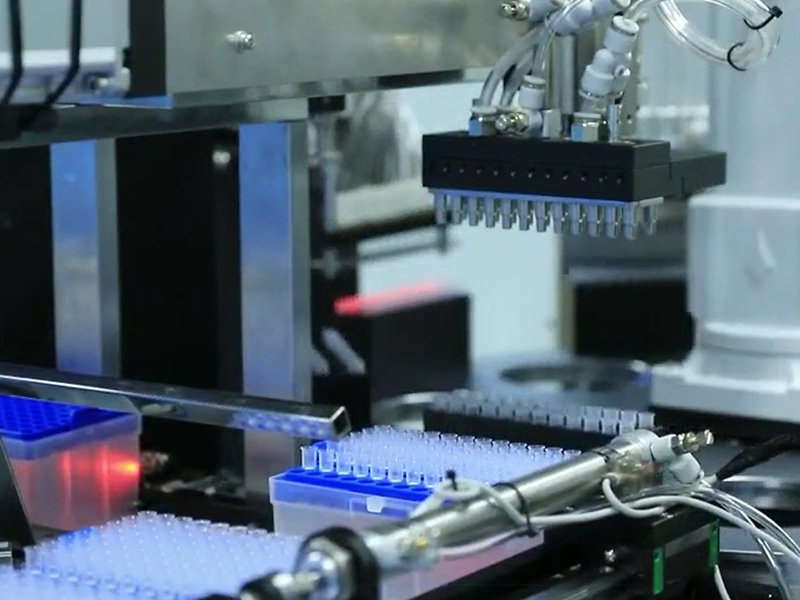 Macchina astucciatrice automatica - Macchina astucciatrice automatica di riempimento del nucleo con punta di aspirazione