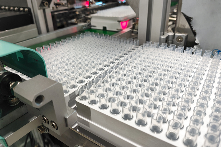 Linea di montaggio automatizzata: un incremento di efficienza per l'industria manifatturiera moderna